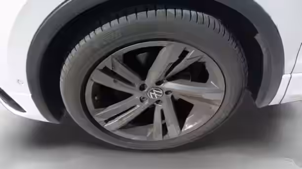 VOLKSWAGEN TIGUAN 14 / 22
