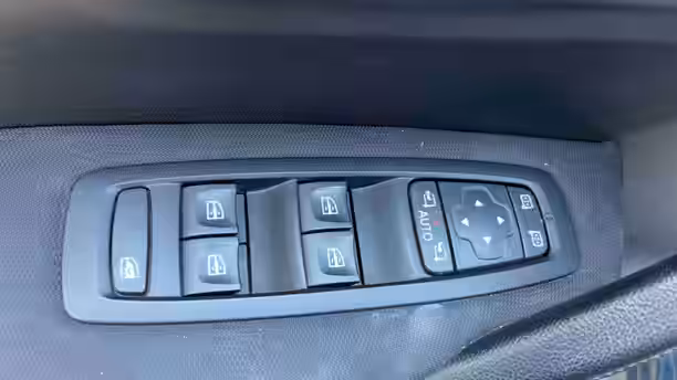 RENAULT KADJAR 17 / 25