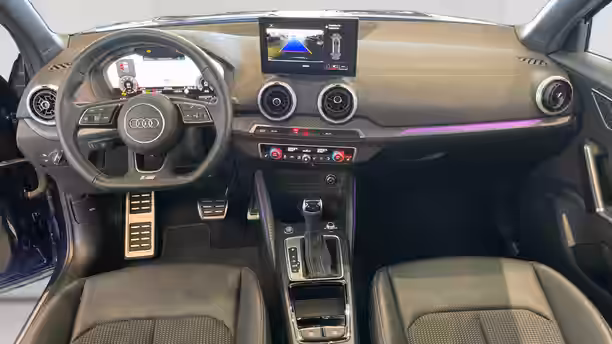 AUDI Q2 9 / 51