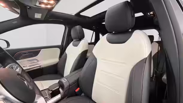 MERCEDES GLA 11 / 28