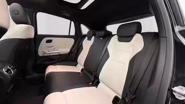 MERCEDES GLA 12 / 28