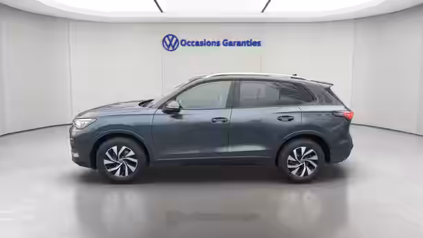 VOLKSWAGEN TIGUAN 2 / 21