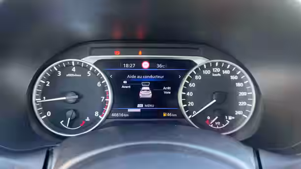 NISSAN JUKE 2023 16 / 21