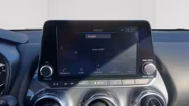 NISSAN JUKE 2023 15 / 21