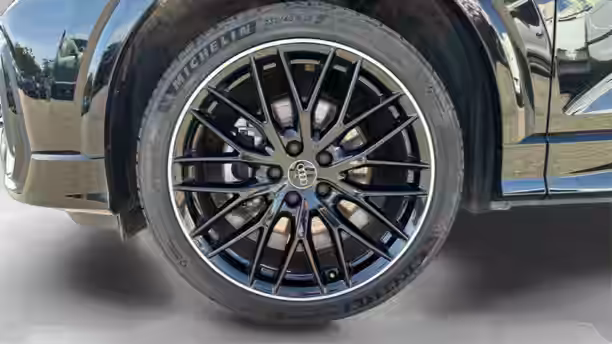 AUDI Q2 14 / 21
