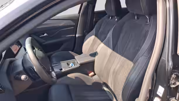 PEUGEOT 308 11 / 32