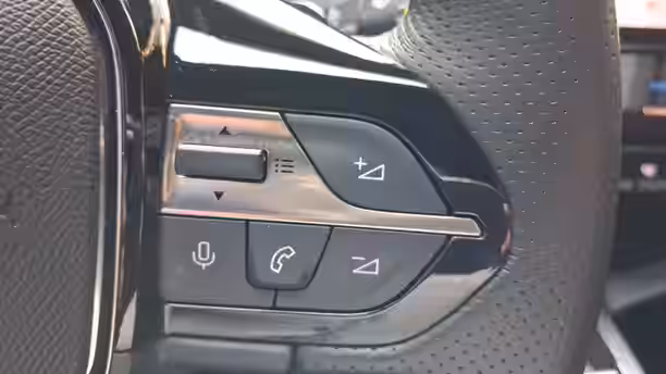 PEUGEOT 308 24 / 32