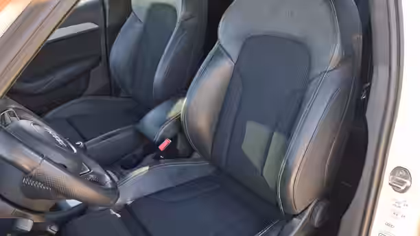 AUDI Q3 11 / 51