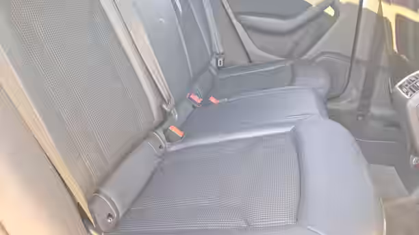 AUDI Q3 12 / 51