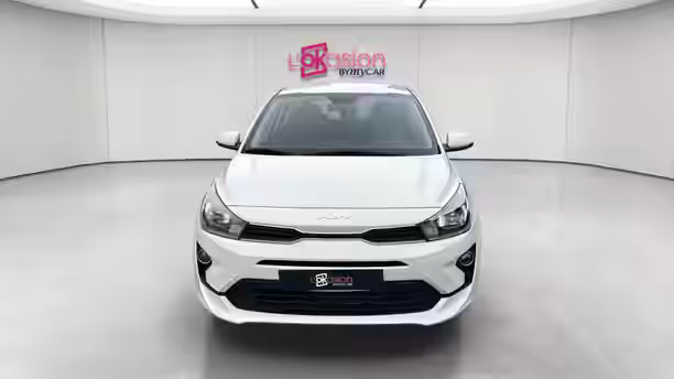 KIA RIO 8 / 23