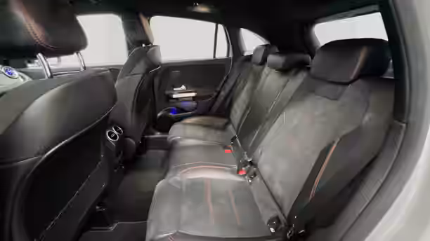 MERCEDES GLA 12 / 22