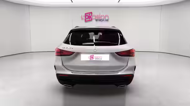MERCEDES GLA 4 / 22