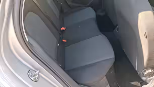 SEAT ARONA 19 / 31