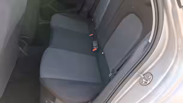 SEAT ARONA 18 / 31