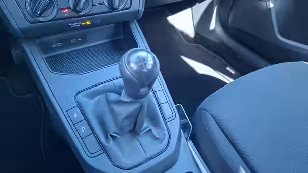 SEAT ARONA 23 / 31