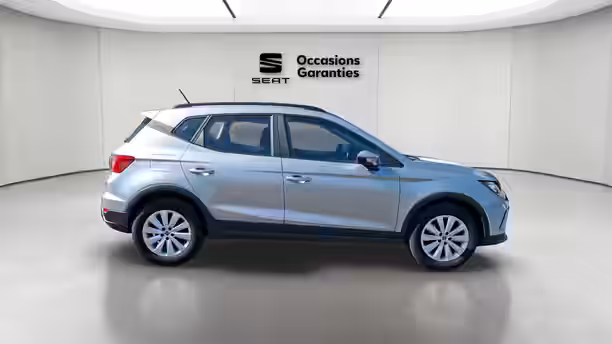 SEAT ARONA 6 / 31