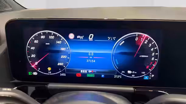 MERCEDES GLA 17 / 22