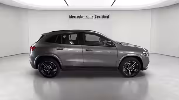 MERCEDES GLA 6 / 22
