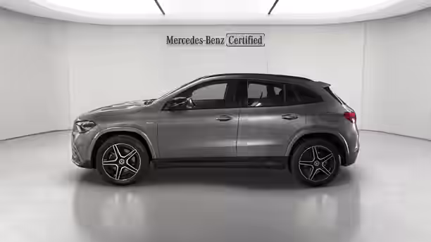 MERCEDES GLA 2 / 22