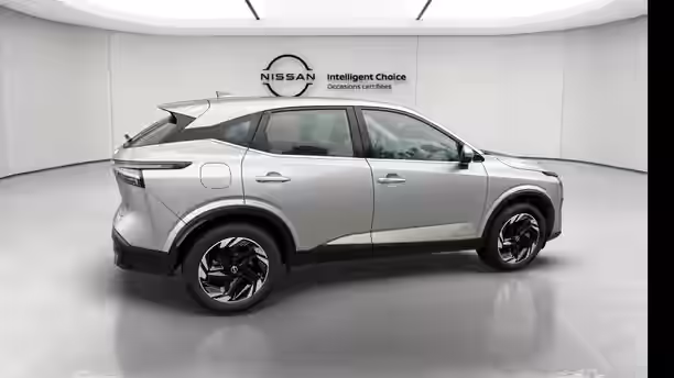 NISSAN QASHQAI 6 / 21