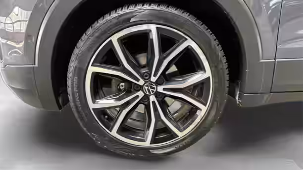 VOLKSWAGEN T-CROSS 18 / 38