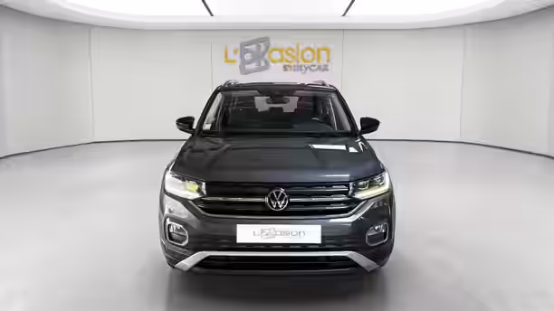 VOLKSWAGEN T-CROSS 8 / 38
