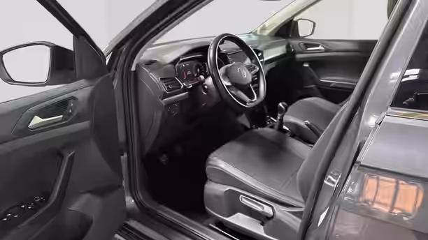 VOLKSWAGEN T-CROSS 22 / 38