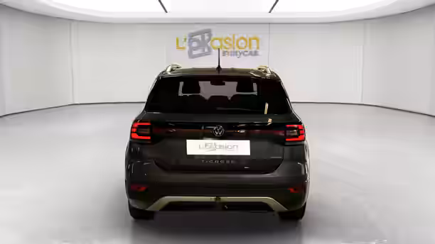 VOLKSWAGEN T-CROSS 4 / 38