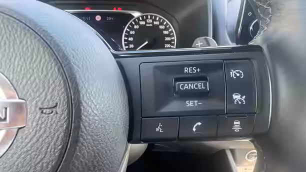 NISSAN QASHQAI 2021 17 / 23