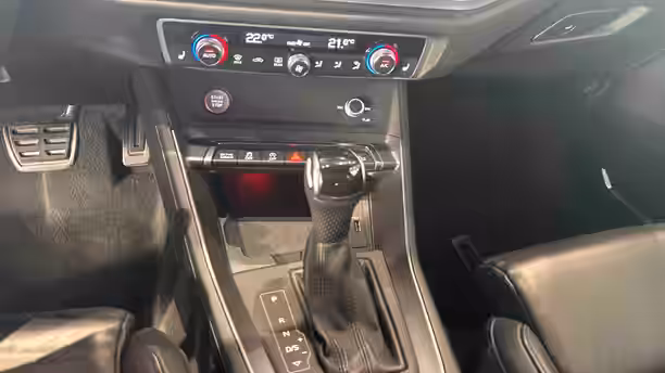 AUDI RS Q3 21 / 22