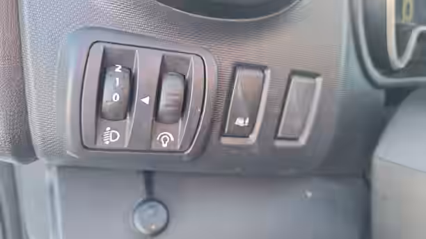 RENAULT TRAFIC FOURGON 18 / 28