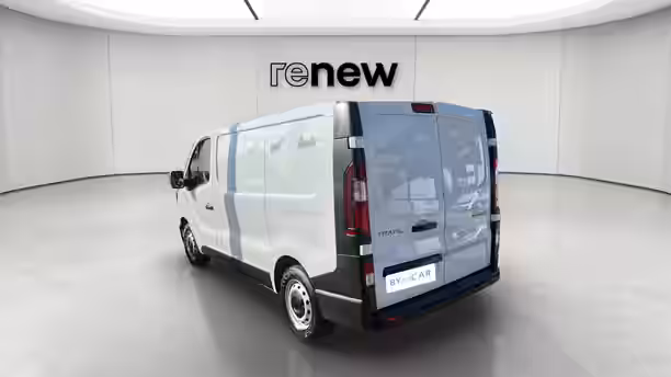 RENAULT TRAFIC FOURGON 3 / 24