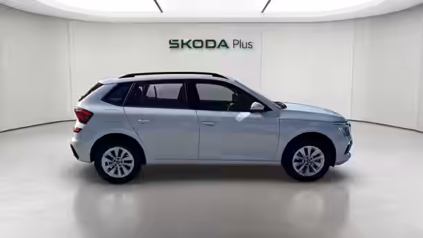 SKODA KAMIQ 6 / 19