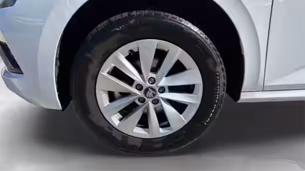 SKODA KAMIQ 14 / 19