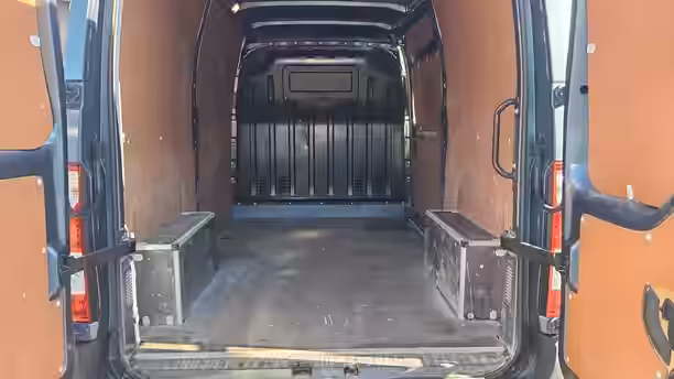 RENAULT MASTER FOURGON 13 / 25