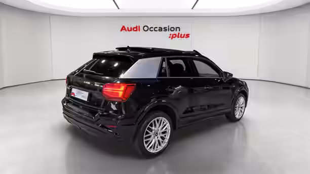 AUDI Q2 5 / 32
