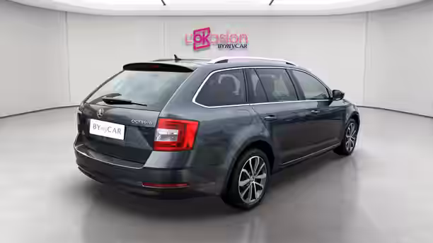 SKODA OCTAVIA COMBI 5 / 20
