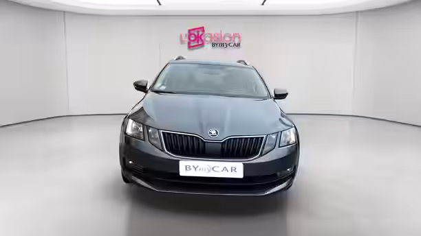 SKODA OCTAVIA COMBI 8 / 20