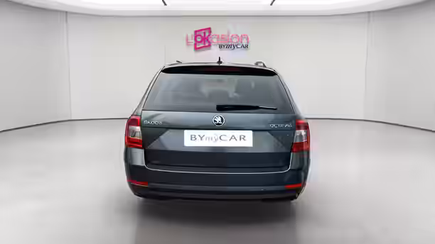 SKODA OCTAVIA COMBI 4 / 20
