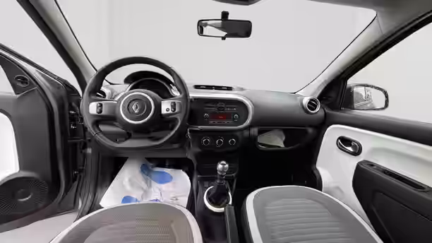 RENAULT TWINGO III 9 / 16