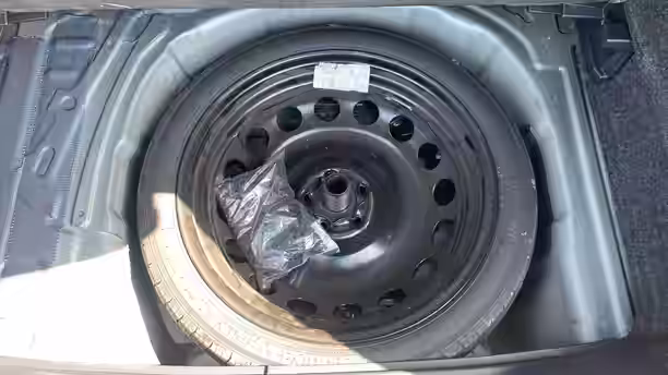 SEAT ARONA 23 / 38