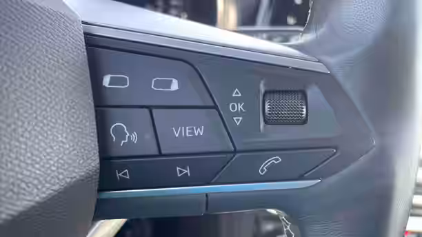 SEAT ARONA 34 / 38