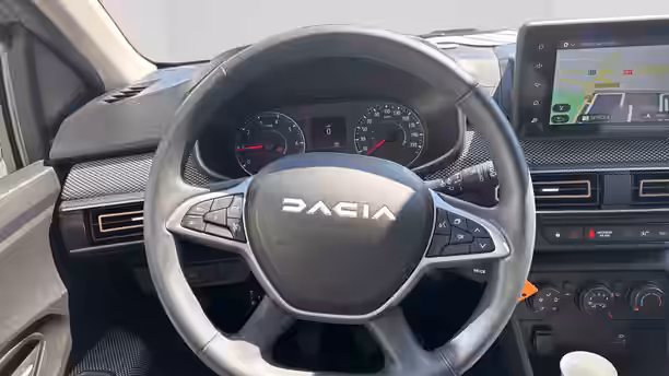 DACIA SANDERO 10 / 22