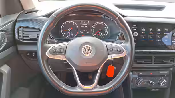VOLKSWAGEN T-CROSS 21 / 32