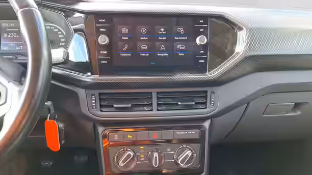 VOLKSWAGEN T-CROSS 11 / 32