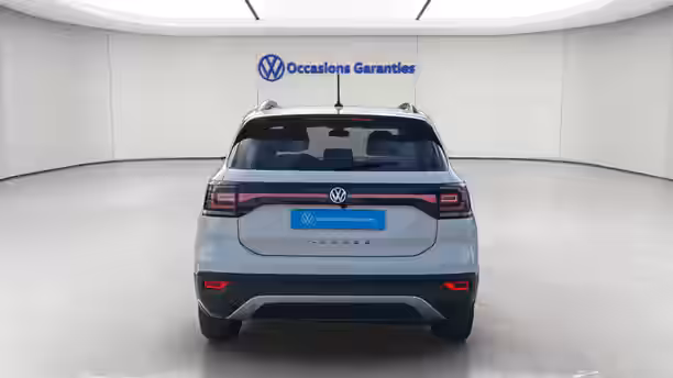 VOLKSWAGEN T-CROSS 4 / 32