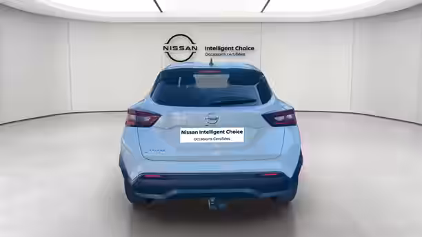 NISSAN JUKE 2021.5 4 / 23