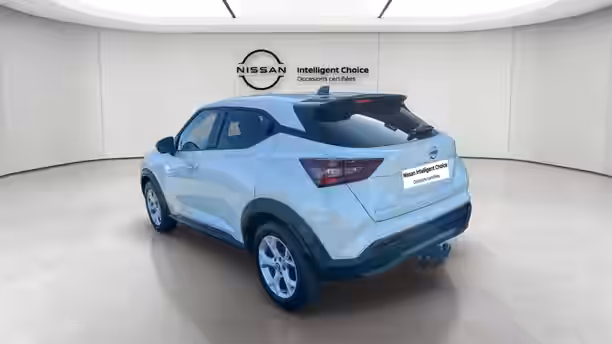 NISSAN JUKE 2021.5 3 / 23