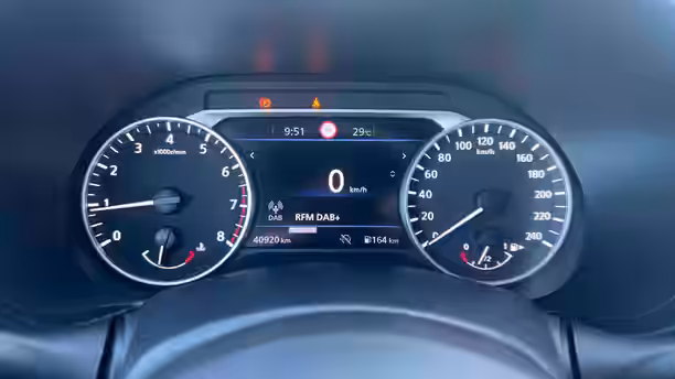 NISSAN JUKE 2021.5 16 / 23