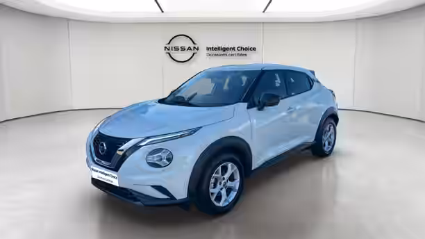 NISSAN JUKE 2021.5 1 / 23